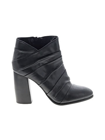 Impo Ankle Boots (view 1)
