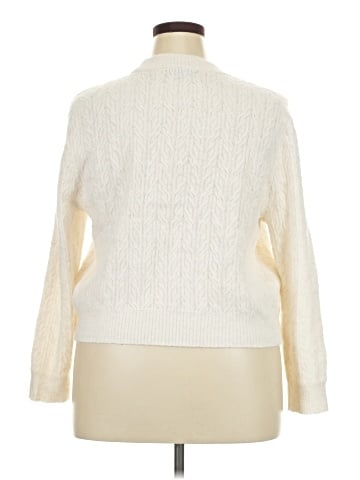 Old Navy Pullover Sweater (view 2)