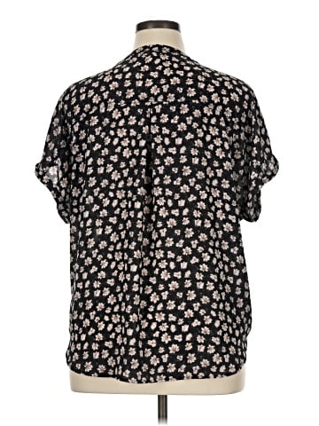 Maurices Short Sleeve Blouse (view 2)