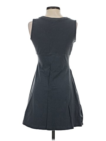 Mountain Hardwear Casual Dress (view 2)