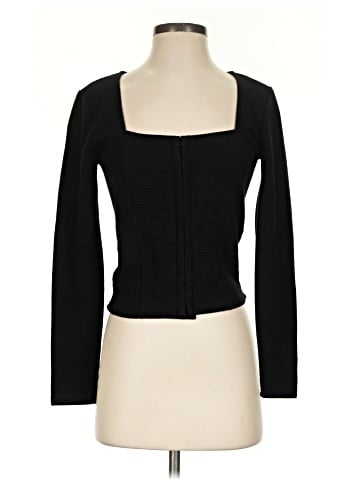 BB Dakota Long Sleeve Top (view 1)