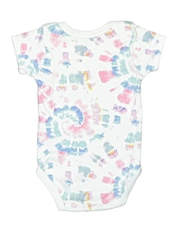 Mon Cheri Baby Short Sleeve Onesie (view 2)