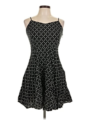 Old Navy Casual Dress (view 1)