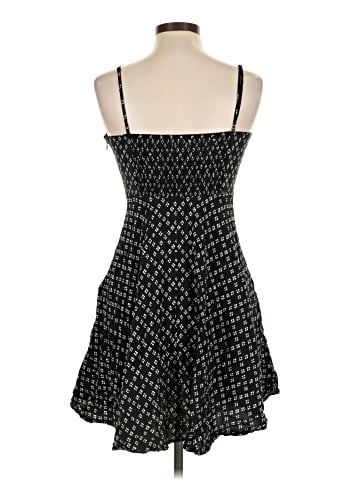 Old Navy Casual Dress (view 2)