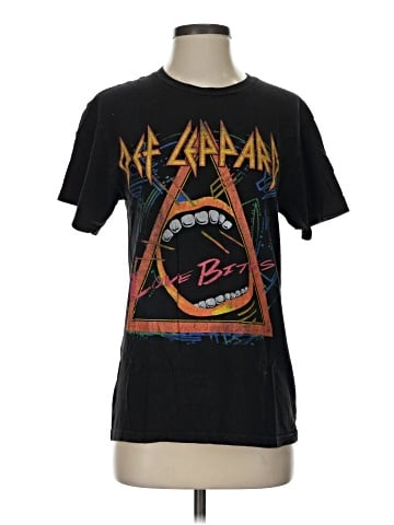 Assorted Brands Short Sleeve T-Shirt (view 1)