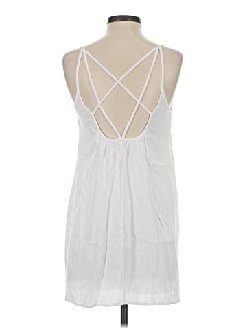 Lulus Sleeveless Blouse (view 2)