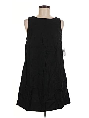 Old Navy Casual Dress (view 1)