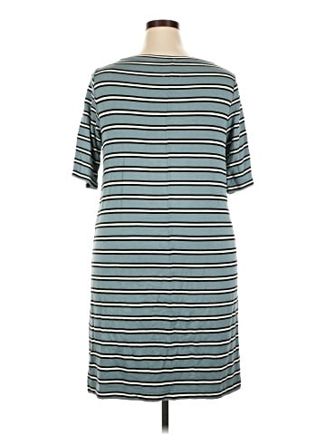 Lou & Grey Casual Dress (view 2)