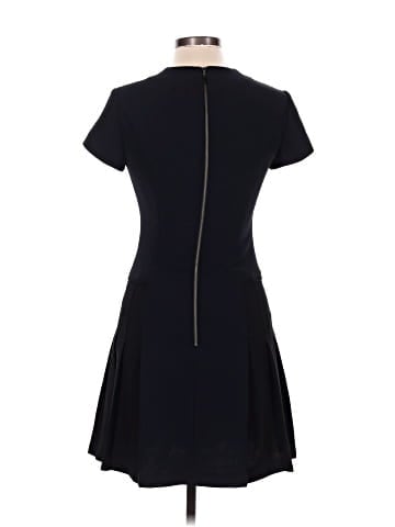 CUE Casual Dress (view 2)