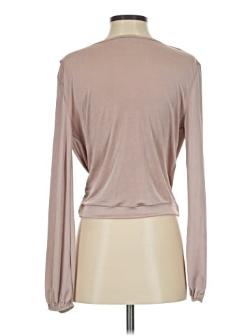 Charlotte Russe Long Sleeve T-Shirt (view 2)