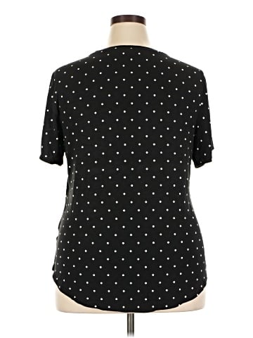 Old Navy Short Sleeve T-Shirt (view 2)