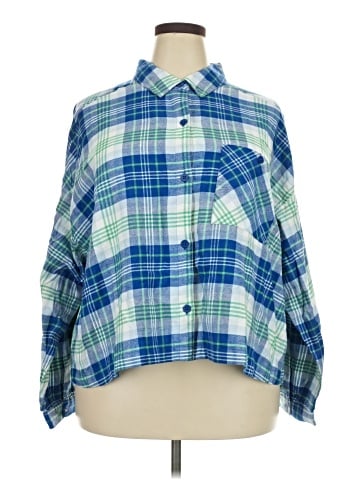Old Navy Long Sleeve Button-Down Shirt (view 1)