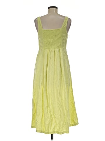 Old Navy Casual Dress (view 2)