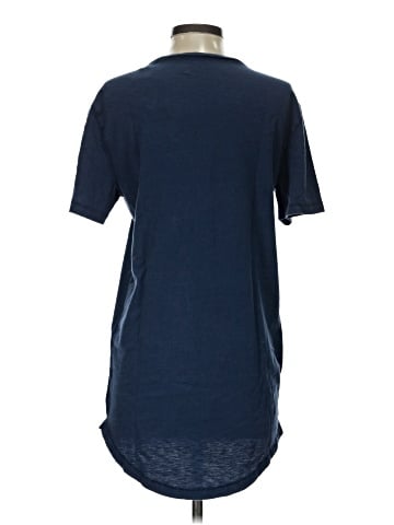 American Eagle Outfitters Short Sleeve T-Shirt (view 2)