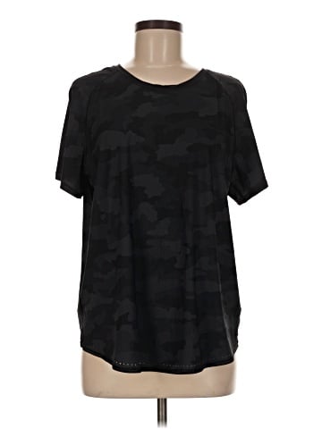 Lululemon Athletica Short Sleeve T-Shirt (view 1)