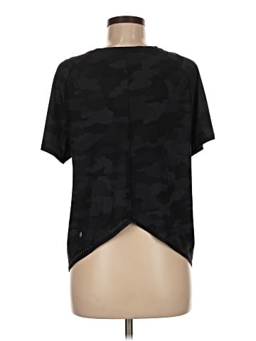 Lululemon Athletica Short Sleeve T-Shirt (view 2)