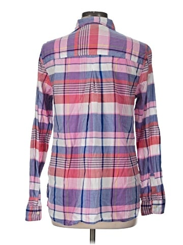 Old Navy Long Sleeve Button-Down Shirt (view 2)