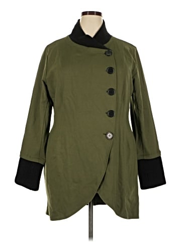 Venus Coat (view 1)