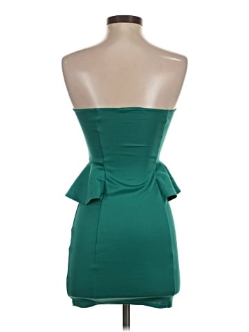 Charlotte Russe Sleeveless Top (view 2)
