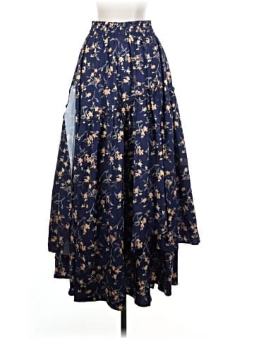 Scarlet Darkness Casual Skirt (view 2)