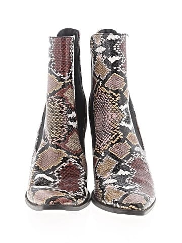 Qupid Ankle Boots (view 2)