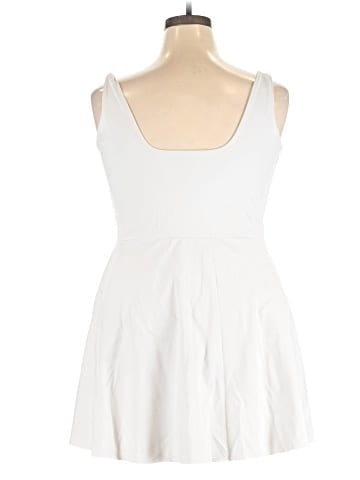 SPANX Tank Top (view 2)