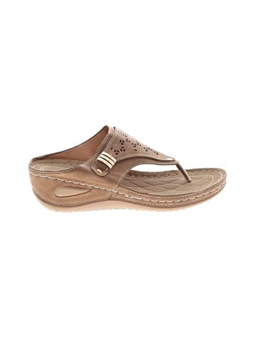 Unbranded Wedges (view 1)