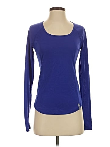 Under Armour Long Sleeve T-Shirt (view 1)