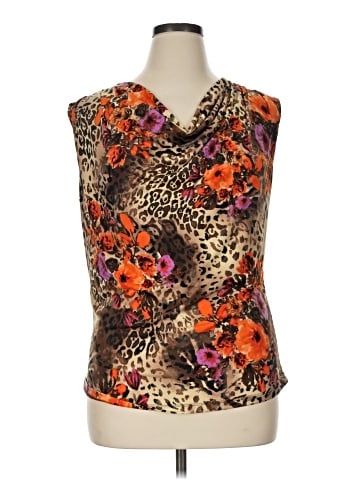 Jennie & Marlis Sleeveless T-Shirt (view 1)
