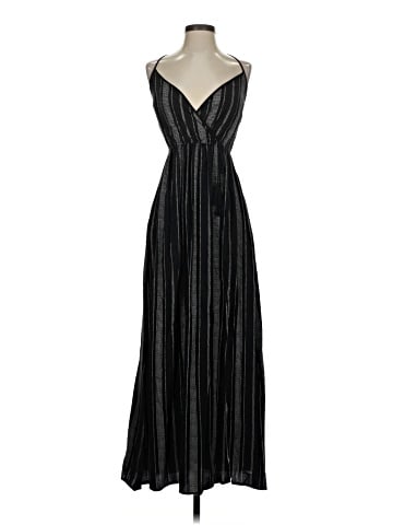 Xhilaration Cocktail Dress (view 1)
