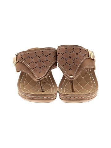 Unbranded Wedges (view 2)
