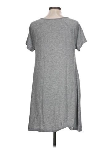 Old Navy Casual Dress (view 2)