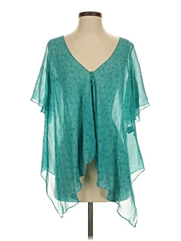 Elizabeth and James Kimono (view 1)