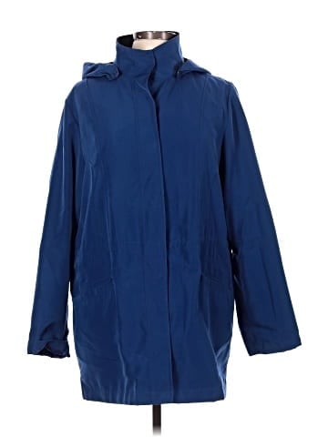 Braetan Raincoat (view 1)