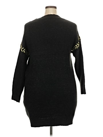 Molly Bracken Casual Dress (view 2)