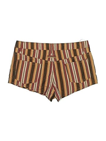 Lioness Shorts (view 2)