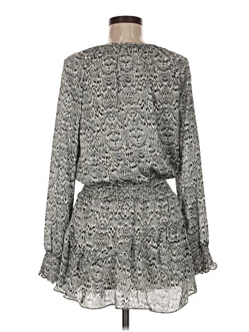 Muche et Muchette Casual Dress (view 2)