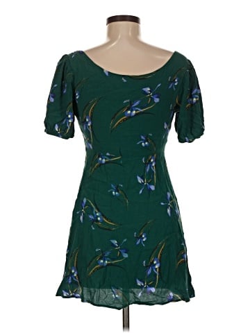 Urban Outfitters Casual Dress (view 2)