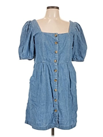 Old Navy Casual Dress (view 1)
