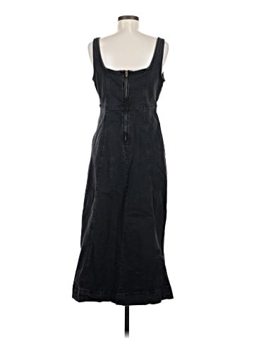 Old Navy Casual Dress (view 2)