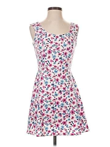 Forever 21 Casual Dress (view 1)