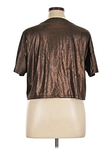 Victoria Sport Short Sleeve T-Shirt (view 2)