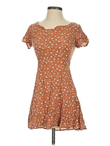 Forever 21 Casual Dress (view 1)