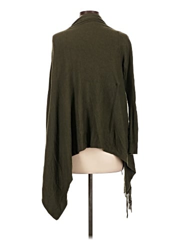 Lovestitch Poncho (view 2)