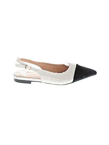 Unbranded Flats (view 1)