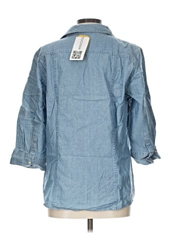 Croft & Barrow 3/4 Sleeve Button-Down Shirt (view 2)