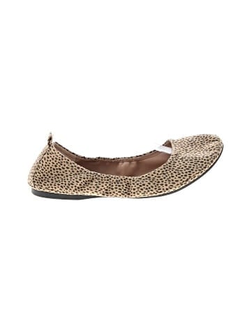 Universal Thread Flats (view 1)