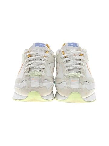 Nike Sneakers (view 2)