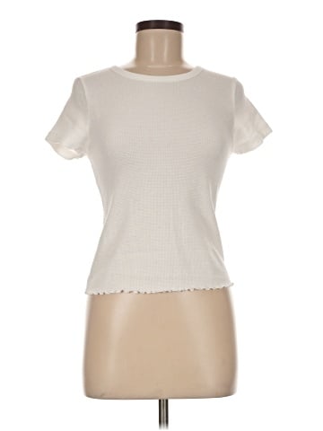 Old Navy Short Sleeve T-Shirt (view 1)