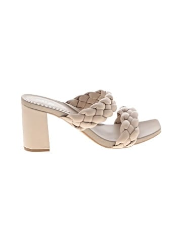 Mia Sandals (view 1)